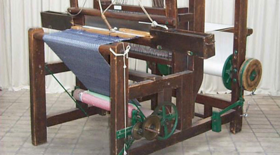 mainImage