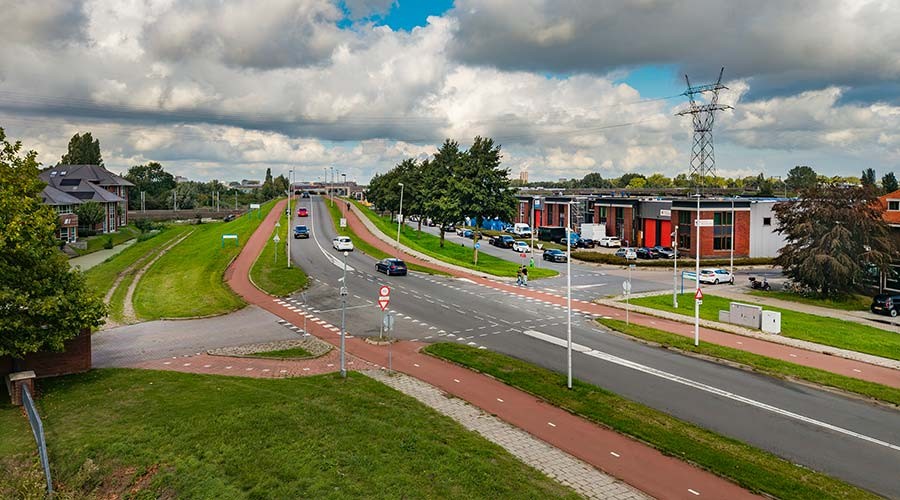 Busdrempels op Eerste Barendrechtseweg-Eurekaweg in Barendrecht