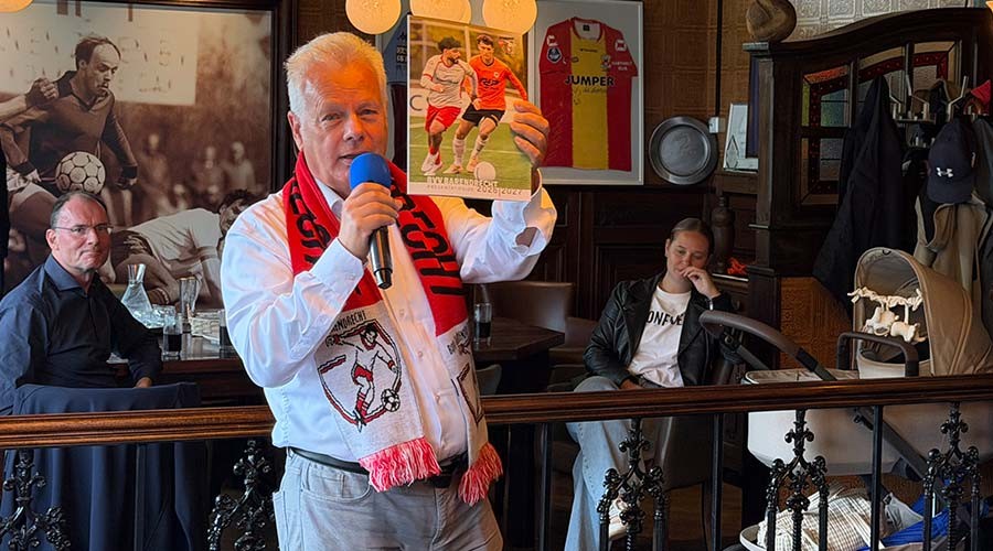 BVV Barendrecht reikt nieuwe presentatiegids uit