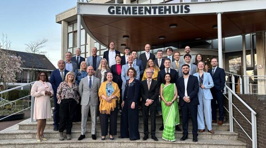 Nieuwe gemeenteraad in Barendrecht geïnstalleerd: formatie van start