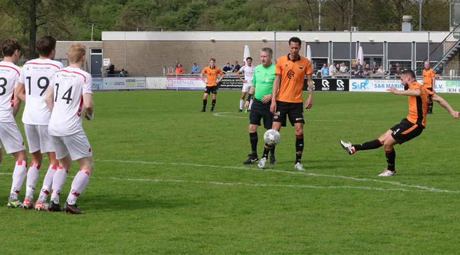 Smitshoek tegen HBS nog blij met een puntje in blessuretijd
