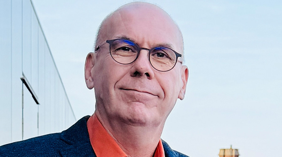 Peter van Lent van VVD Barendrecht wil bijdragen aan sterke gemeente