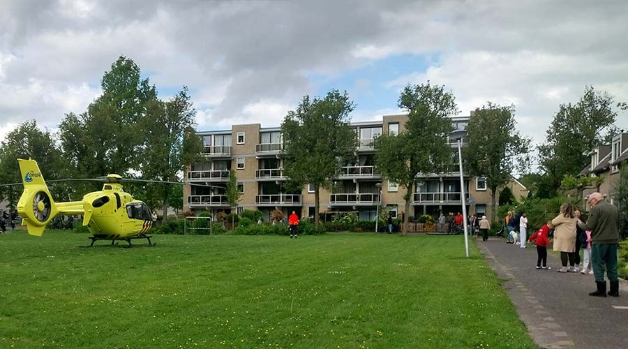 Traumahelikopter landt bij incident in woning in Barendrecht