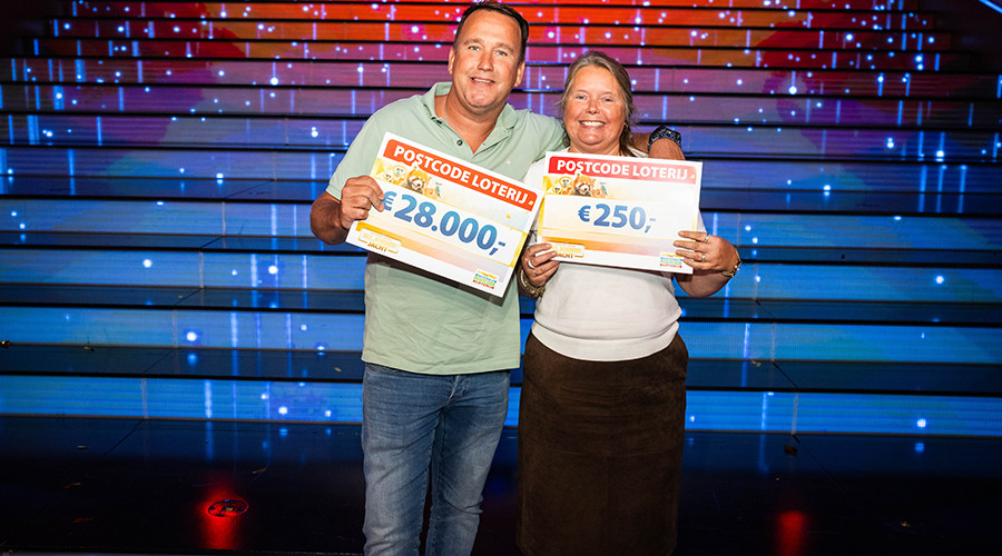Arno uit Rotterdam wint 28.000 euro bij Postcode Loterij