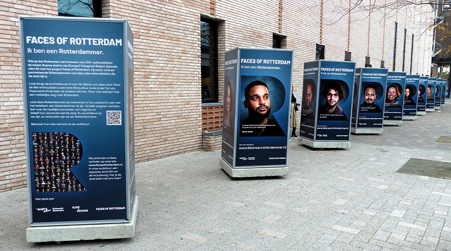 Buitenexpositie 'Faces of Rotterdam'; verhalen van 170 nationaliteiten