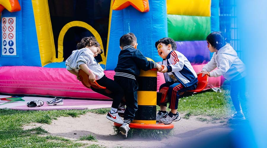 Peuterfestival Hoogvliet bij Stadsboerderij De Oedenstee