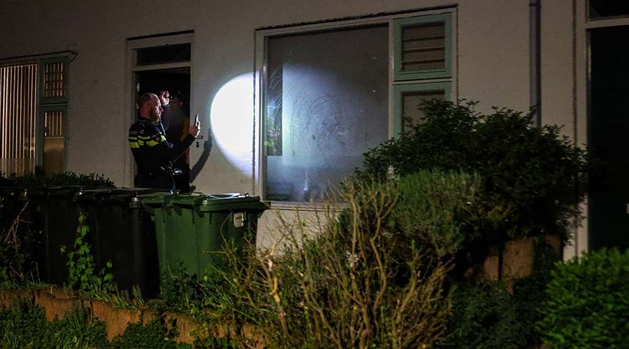 Ruit woning ingegooid na conflict in Rotterdam-Zuid