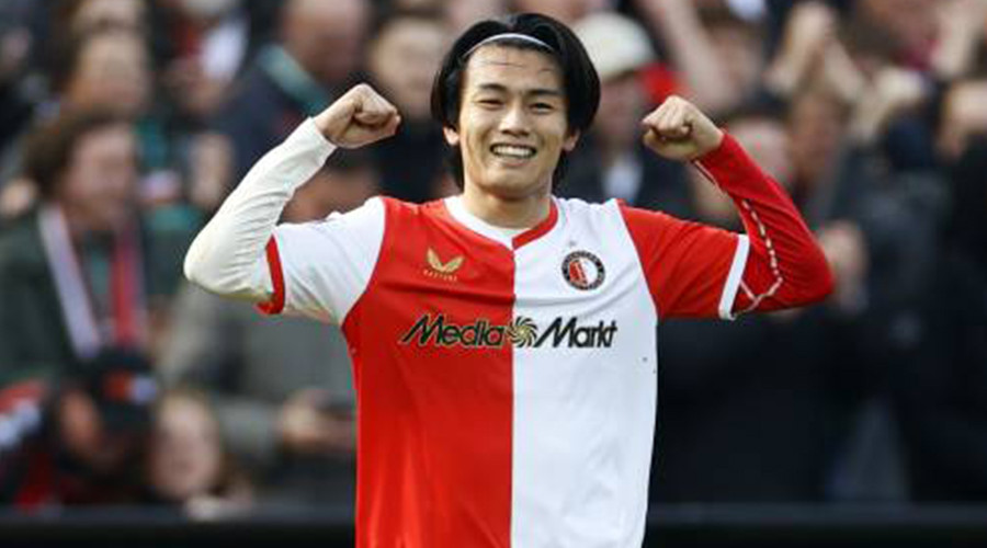Topscorer Ueda redt Feyenoord met late treffer tegen FC Utrecht