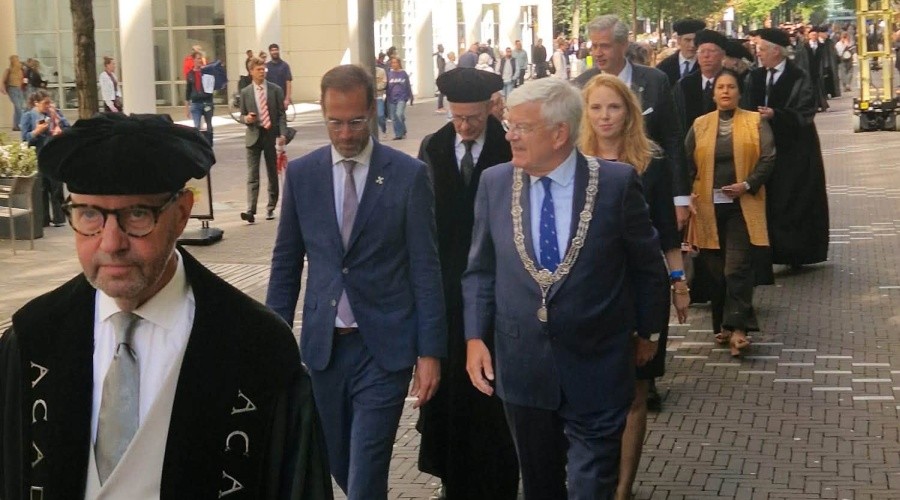 Academisch jaar Universiteit Leiden voor het eerst geopend in Den Haag