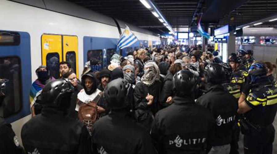 205 actievoerders aangehouden bij Den Haag Centraal