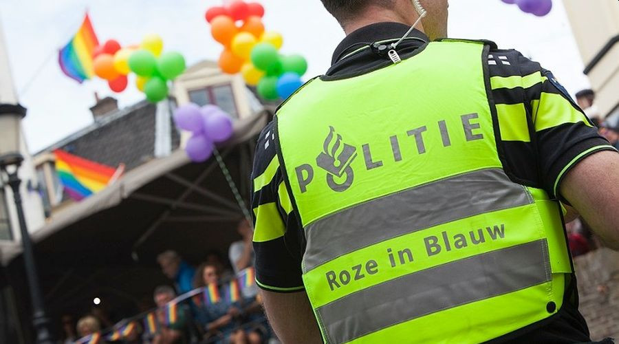Zoetermeers Dagblad Politienetwerk Roze In Blauw Viert 25 Jarig Jubileum