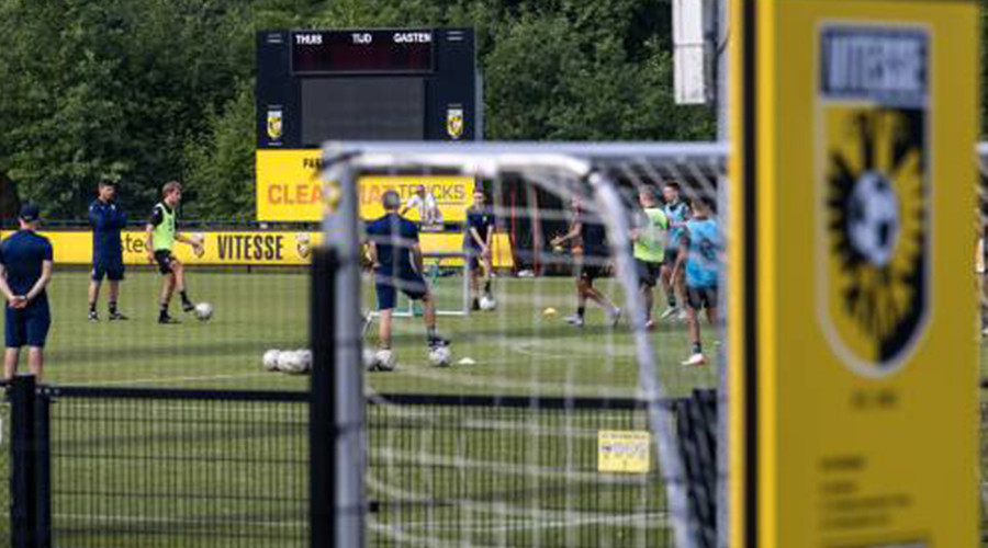 OM eist taakstraf tegen ex-jeugdtrainer Vitesse voor seksappjes