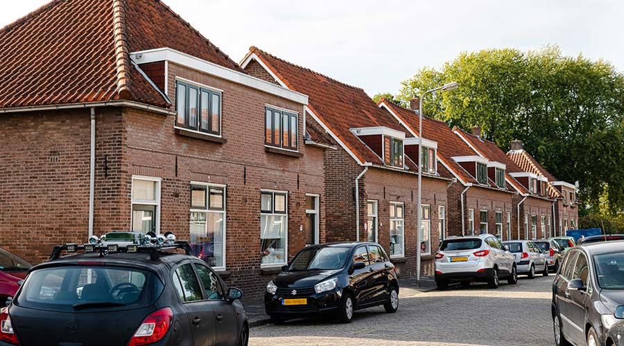 Aanslag lokale belastingen in de bus in Ridderkerk