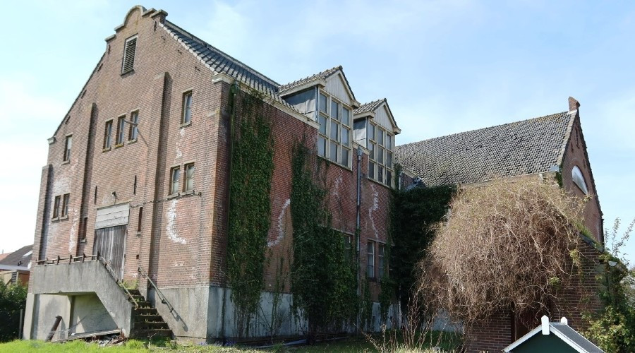 mainImage
