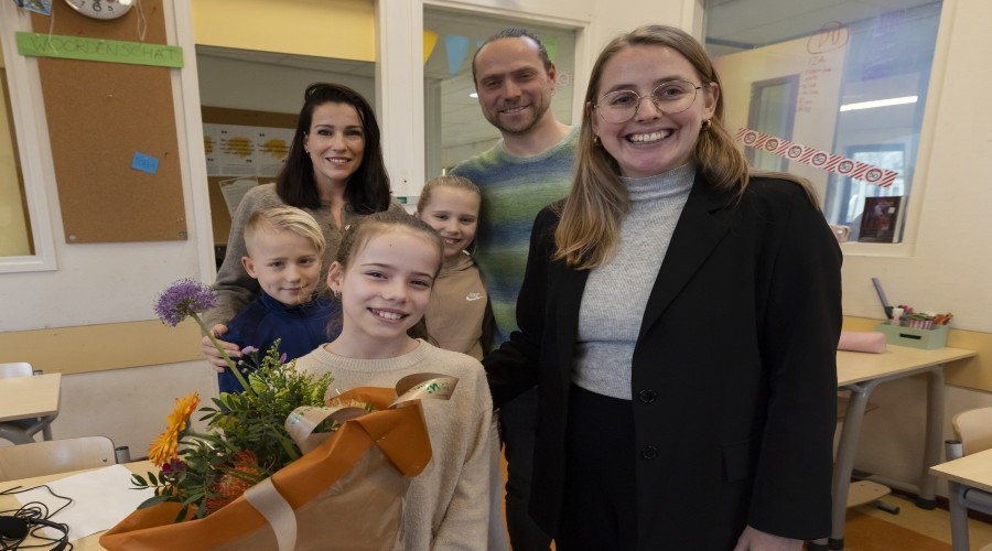 Lisa Nelemans nieuwe kinderburgemeester Ridderkerk
