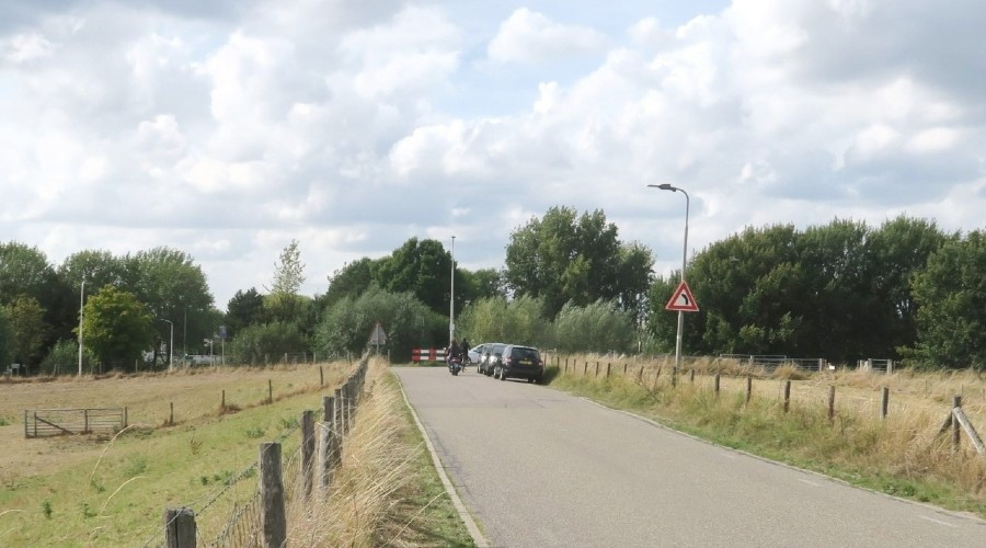 mainImage