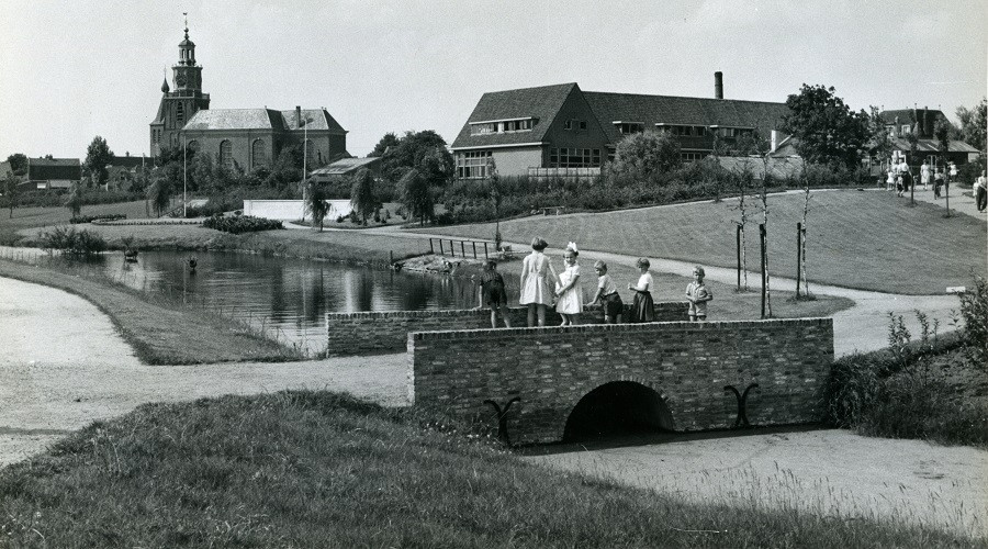 mainImage