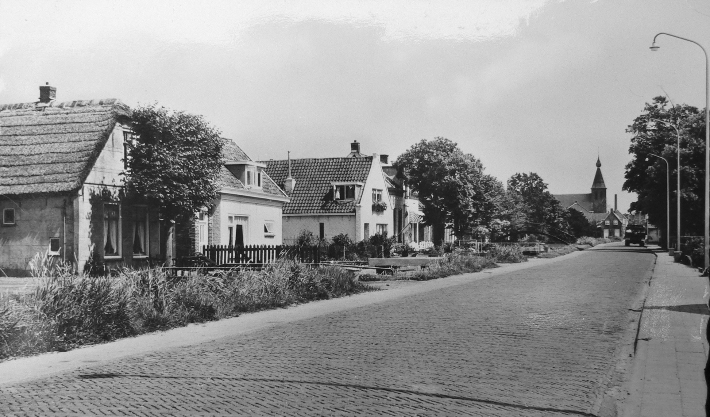 mainImage