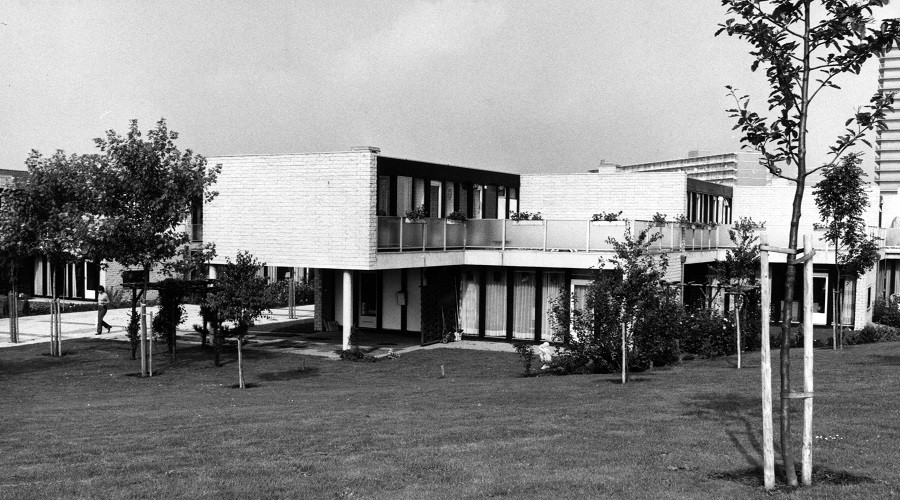 mainImage